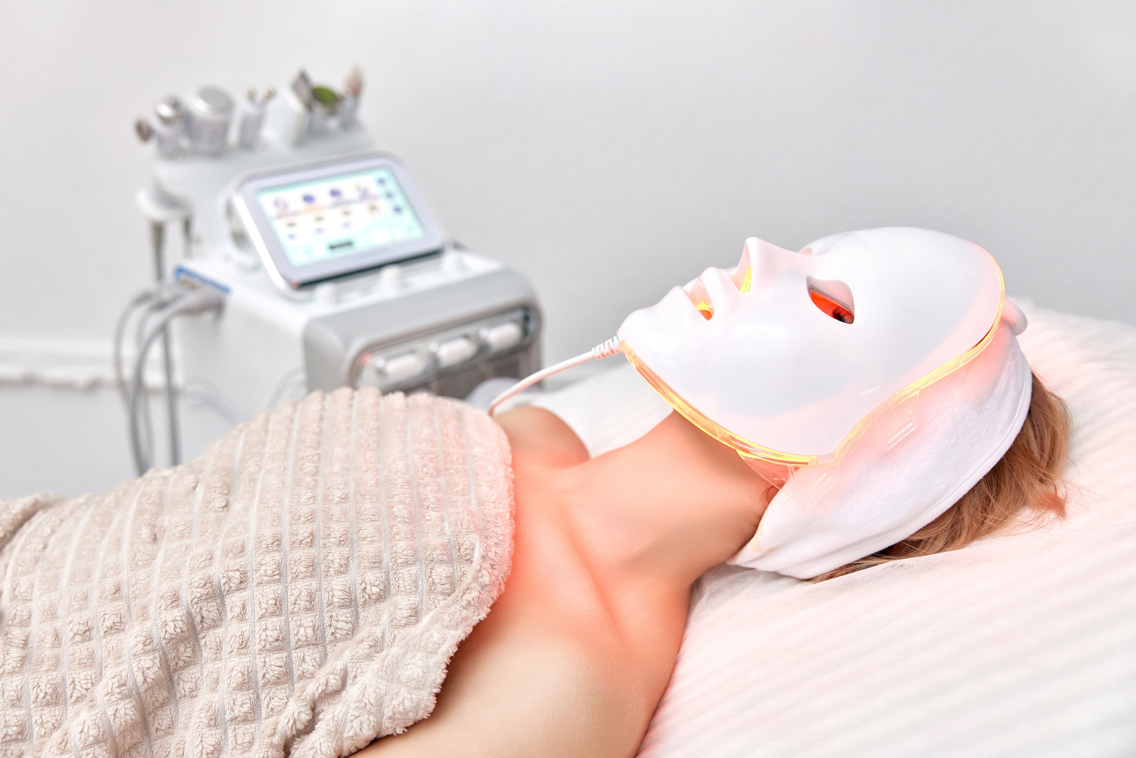 Moderne Lichttherapie fürs Gesicht in St. Gallen